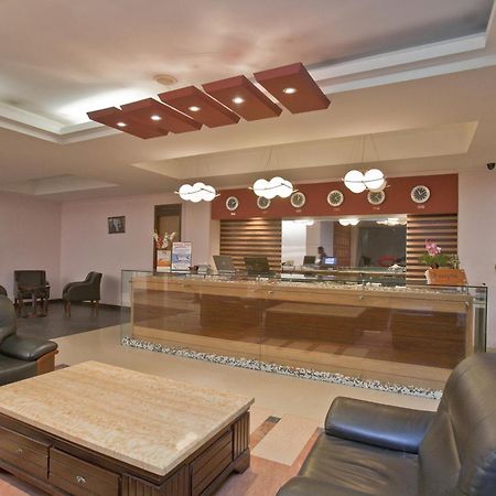 Nirvana Inn Силхет Номер фото