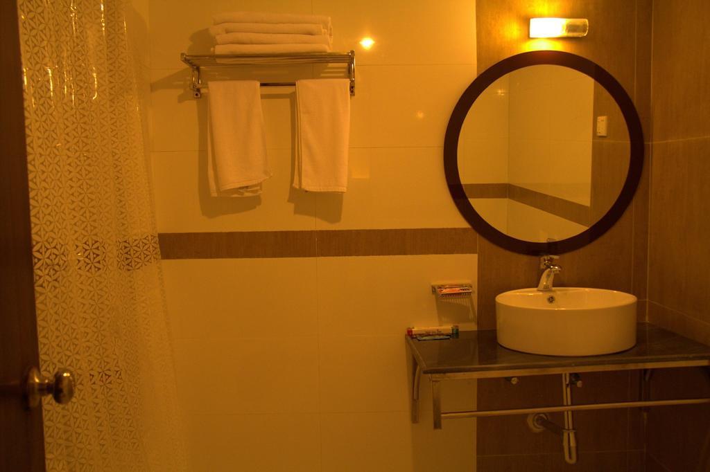 Nirvana Inn Силхет Экстерьер фото