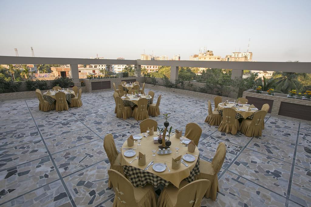 Nirvana Inn Силхет Экстерьер фото