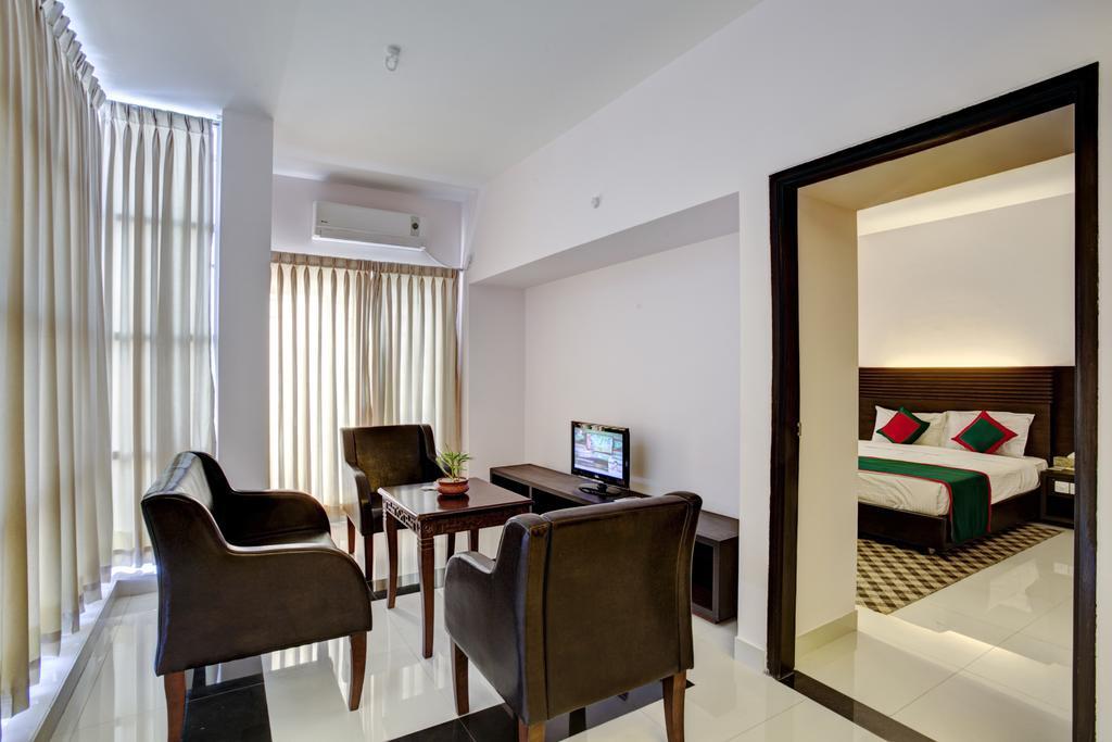 Nirvana Inn Силхет Номер фото